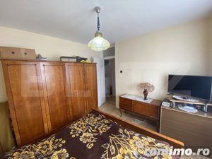 Apartament 3 camere, 65 mp, decomandat, zona Bradet - imagine 2