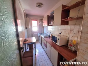 Apartament 3 camere, 58 mp, zona Narcisa - imagine 5