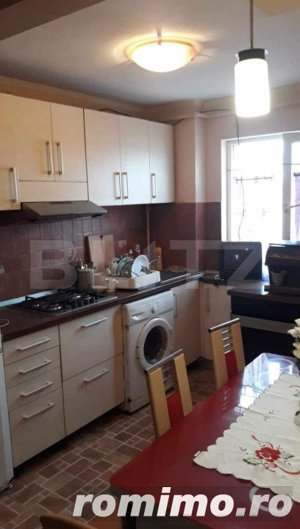 Apartament 2 camere, zona Micro14 , cu acoperiș și balcon inchis - imagine 3