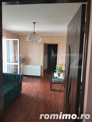 Apartament 2 camere, zona Micro14 , cu acoperiș și balcon inchis - imagine 12