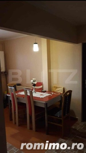 Apartament 2 camere, zona Micro14 , cu acoperiș și balcon inchis - imagine 5