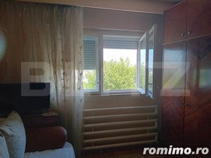 Apartament cu doua camere, bucatarie spatioasa si baie - imagine 2