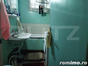 Apartament  ,2 camere Cornișa Bistriței 45.000 EURO ETAJ.4/4 langa Scoala 10 - imagine 12