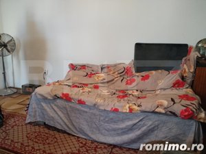 Apartament  ,2 camere Cornișa Bistriței 45.000 EURO ETAJ.4/4 langa Scoala 10 - imagine 6