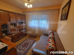 Apartament cu doua camere, bucatarie spatioasa si baie - imagine 4