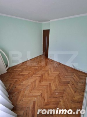 Apartament 3 camere, 65 mp, decomandat, zona Dumbrava - imagine 2