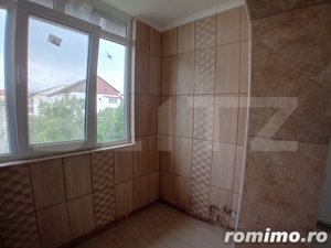 Apartament renovat cu 2 camere decomandate și garaj în Dumbrava Nord Zalău - imagine 14