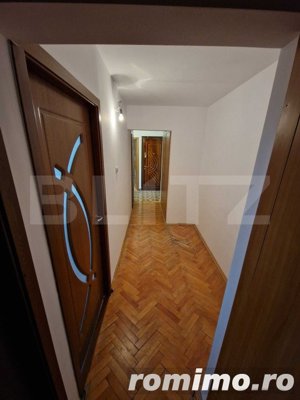 Apartament 3 camere, 65 mp, decomandat, zona Dumbrava - imagine 4