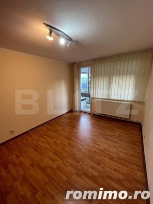 Apartament de vanzare , 40 mp , Zona Carpati I - imagine 2