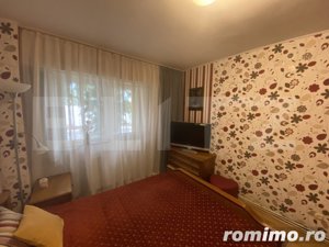 Apartament, 4 camere, 81 mp, decomandat, zona Dumbrava Nord - imagine 3