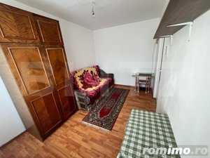 Apartament 2 camere, etaj intermediar, zona 9 Mai - imagine 2