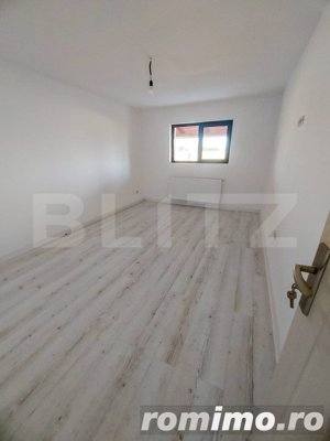 Apartament NOU 3 camere in casa/ vila cu loc de parcare si spatiu verde privat - imagine 5