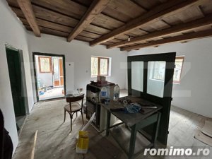 Casa 2 camere, foisor , teren 5900mp  - imagine 4