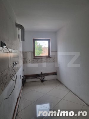 Casa P+M , 2 apartamente, singur in curte, LAZARET - imagine 8