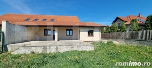 Casă Duplex Modernă și Spațioasă în Lazuri - imagine 3