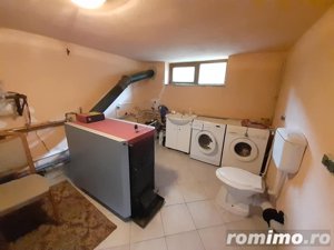 Casa cu 16 camere, 600 mp utili si 1000 mp teren in Selimbar zona Pictor Brana  - imagine 9