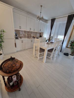 Apartament de lux cu terasa! - imagine 5