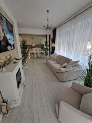 Apartament de lux cu terasa! - imagine 9