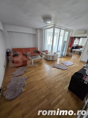 Apartament 3 camere, semidecomandat, zona 8 Mai - imagine 3