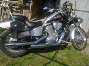 Motocicleta Honda Shadow 600 cc - imagine 3