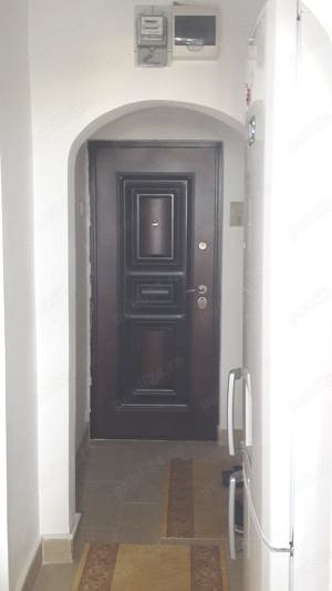Închiriez apartament 2 cam.centrala proprie pe gaz ,zona A.Vlaicu , 275 euro - imagine 7 Închiriez apartament 2 cam.centrala proprie pe gaz ,zona A.Vlaicu , 275 euro - imagine 7