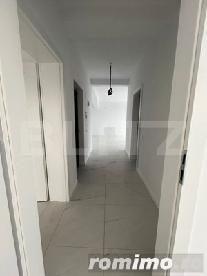 Apartament de 3 camere, 70 mp,  terasa 30 mp, zona Braytim - imagine 6