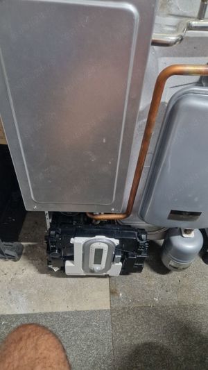 Centrala Piese centrala termica Riello Family 35 KW condensatie folosita aprox 8 an - imagine 4