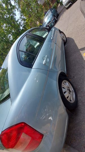 Hyundai accent - imagine 3 Hyundai accent - imagine 3