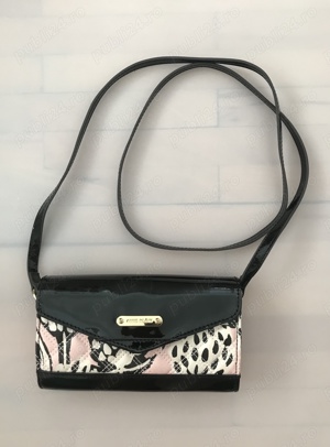 Vând geantă crossbody Anne Klein neagră