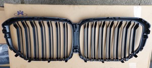 Grile negru lucios BMW  X5 G05 (19+) - imagine 5