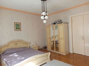 Ofer in zona Baile Neptun - Medicina, apartament in vila 3 camere 95 mp cu GARAJ, centrala proprie