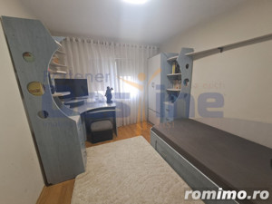 Apartament 3 camere DECOMANDAT, 70 mp, Zona GALATA - imagine 3