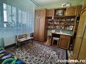 Apartament 2 camere, etaj 2, decomandat, garaj inclus!!!! - imagine 3