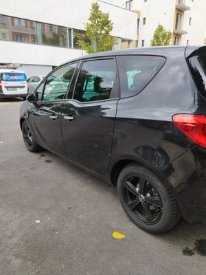 Opel Meriva B - imagine 2