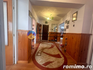 Apartament 4 camere/2 bai/2 balcoane-Petrodava -vezi video - imagine 12