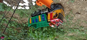 Camion Mercedes basculanta cu radiocomanda