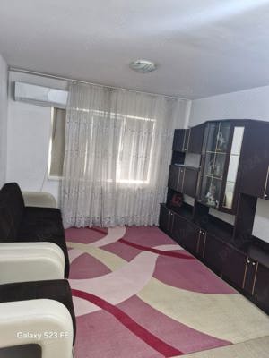 Proprietar Inchiriez Apartament 3 camere 