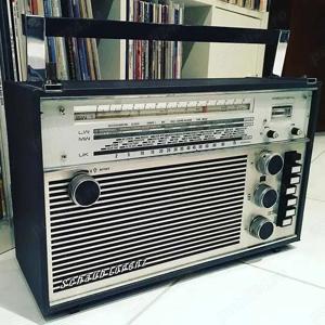 Schaub Lorentz Selena Grundig Vef Philips OCHEAN SONY CANDLE Okan