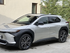 Toyota BZ4X 4*4 în garanție mașina electrica - imagine 10