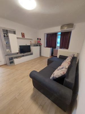 Vând apartament cu două camere  - imagine 3