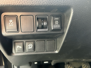 NISSAN QASHQAI 1.6 diesel, 4x4, incalzire in scaune - imagine 6