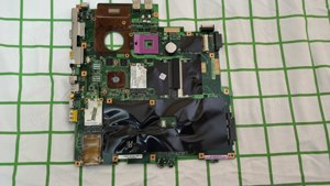 Vand (schimb)   Dezmembrez laptop Asus F7S complet, IEFTIN - imagine 9