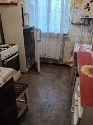 Apartament 2 camere decomandat,jud Hunedoara - imagine 4