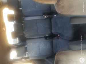 vand Toyota cu 7 locuri - imagine 7