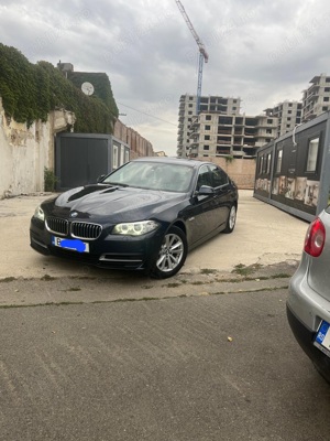 BMW Seria 5 520d AT