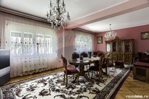 Vila Spațioasă și Elegantă de Vânzare în Zona Bujac - imagine 12