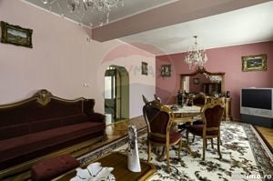 Vila Spațioasă și Elegantă de Vânzare în Zona Bujac - imagine 16