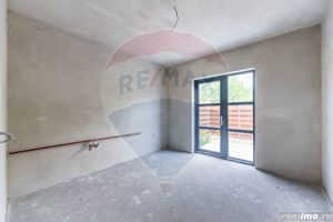 Apartament cu terasă și 2 locuri de parcare • Complex nou-central - imagine 17