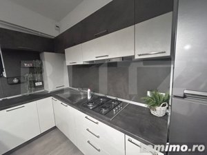Penthouse cu 3 camere, 2 bai,  terasa 40 mp, zona centrala - imagine 7
