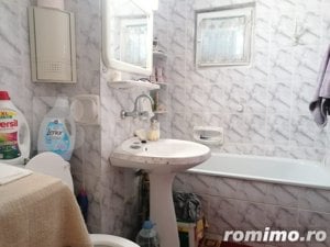 Apartament 4 camere, et. 2/4, 2 bai, garaj, zona Lipovei - imagine 8